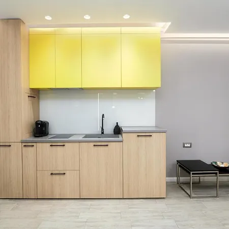 Ely's Apartment